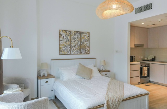 Stylish & Fully Furnished Studio Prime Location on Yas Island