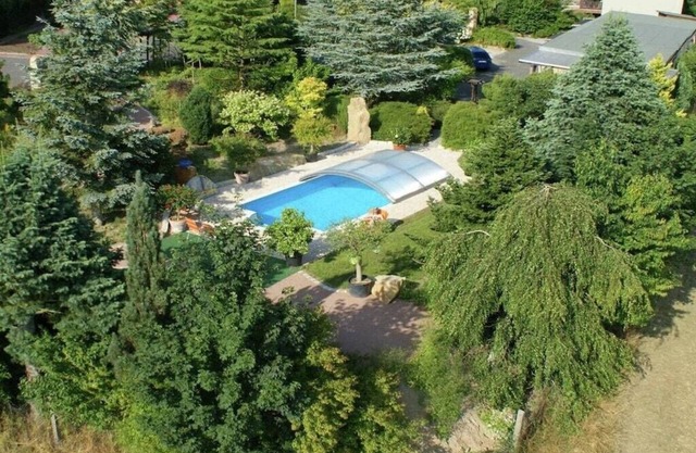 Stylish holiday home near the forest