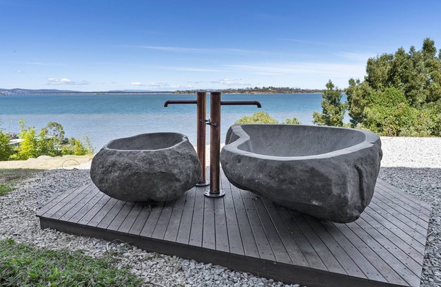 Stylish Home with Outdoor Area & Spectacular Views