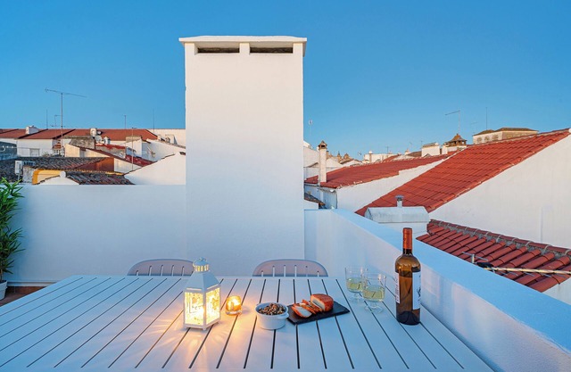 Stylish & Luminous, 2 Queen Size Beds, Historic Centre W/terrace