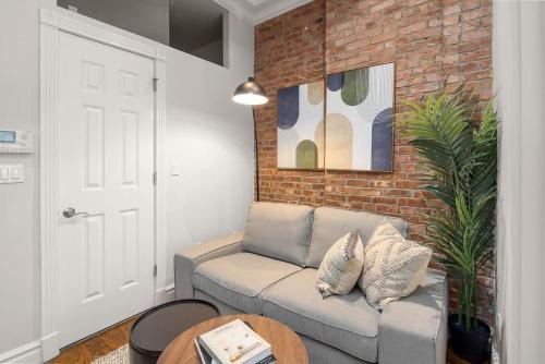 Stylish Retreat in Prime West Village Spot