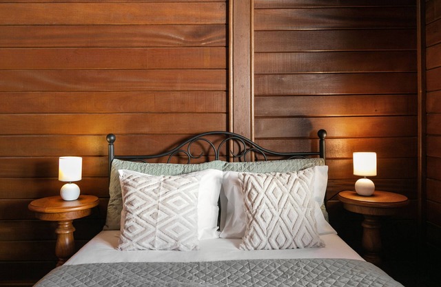 Stylish Rustic Villa - Surf & Golf