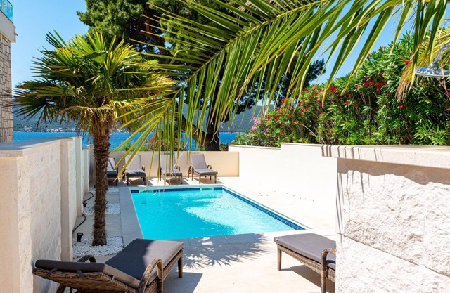 Suartini Pool Apartment