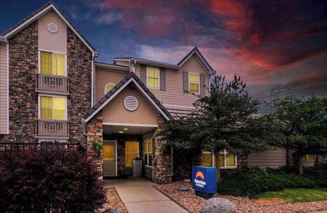 Suburban Studios Denver Tech Center