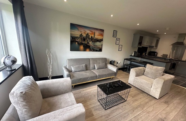 Suite Dreamz MCRnLuxury 2-bedroom apartment with WiFi in Manchester