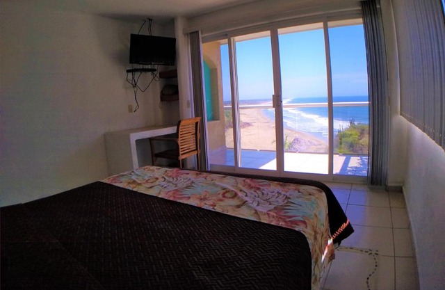 Suites CΓ³modas y Equipadas -Vista IncreΓble -Tranquilidad Total