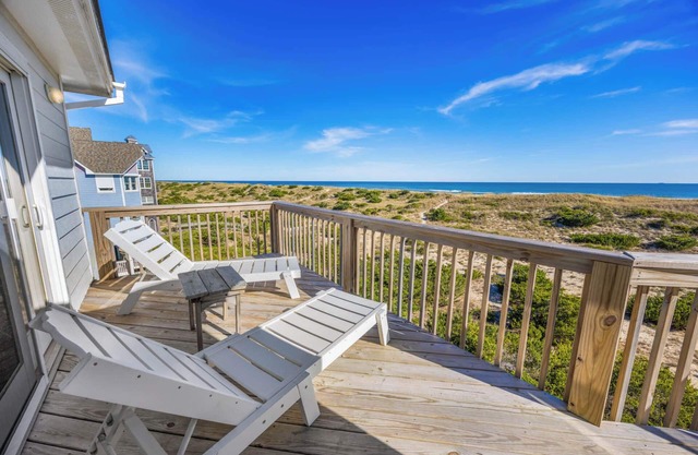 SUMMER SAVINGS - Oceanfront Dog Friendly Home w/Elevator, Hot Tub, Game Room