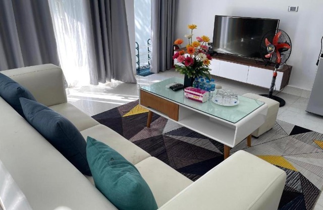 Sun Blush S103 (Giá áp dụng các đêm thứ 7 trong tuần)