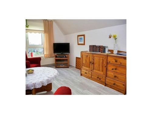 Sun, mudflats and sea