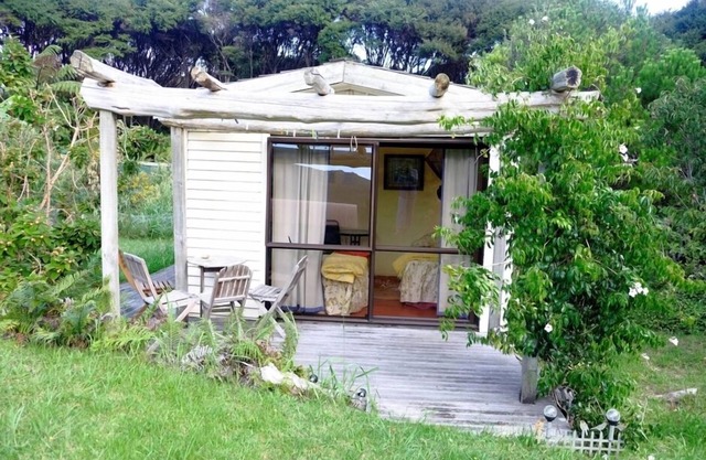 Sunbeam Sanctuary Dome Cabin