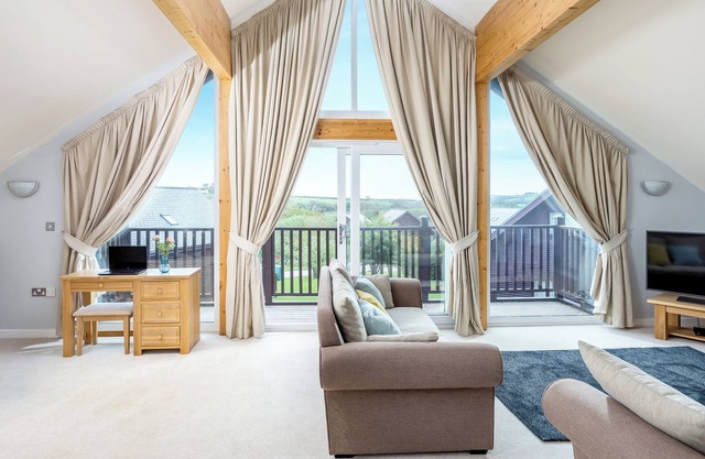 Sunbow at Retallack Resort