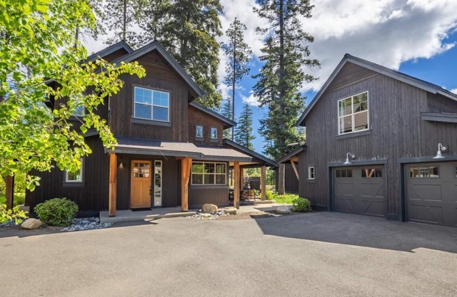 Suncadia 3 Bed Fireside Gathering Home