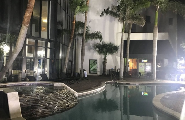 Sunchase Inn & Suites
