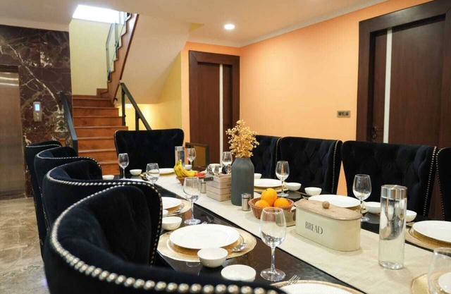 Sundowner Bunglow - Your Own 5 Star