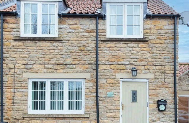 Sunflower Cottage - a charming family cottage