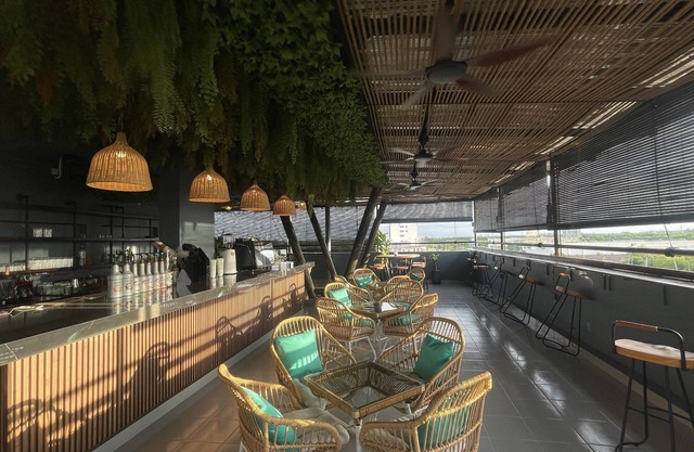 Sunflower World Hotel