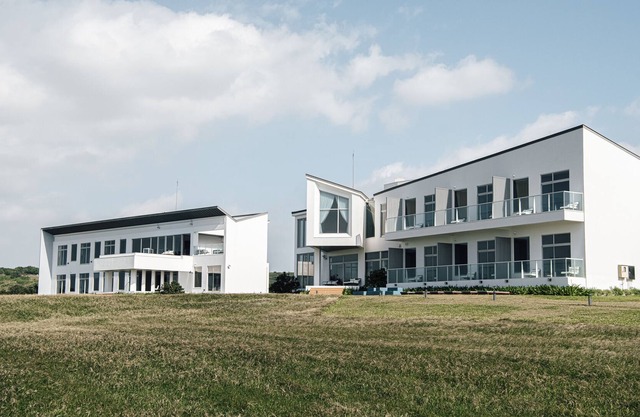 Sunlight on the peninsula