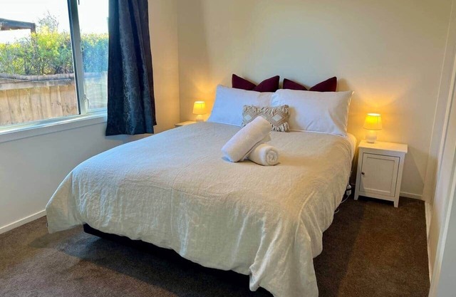 Sunny Home in Hanmer Springs 🌞