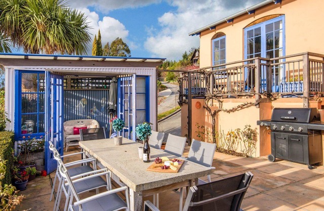 Sunny Lakeview Villa | Outdoor living | Hot Tub