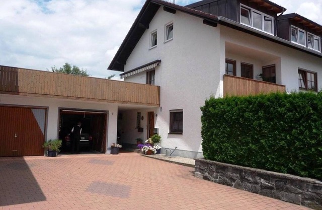 Sunny Terrace Apartment