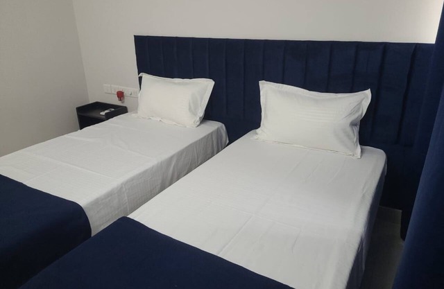 SunRay Serviced Apt , Sea View ,Ulwe, Navi Mumbai Airport