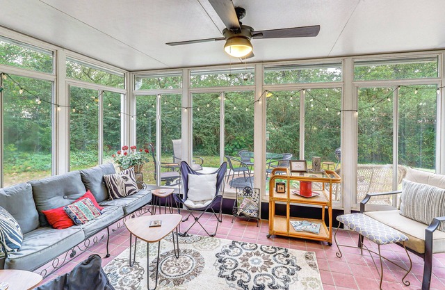 Sunroom & Yard: Charming Hot Springs Home!