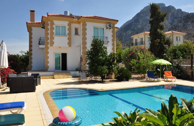 Sunset- Paradise Villa