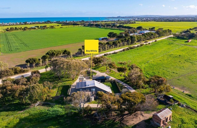 Sunshine Villa - 484 Kessell Rd, Middleton