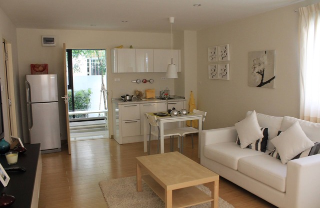 Super Deluxe One Bedroom Apartment