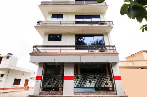 Super Hotel O Legacy Raebareli