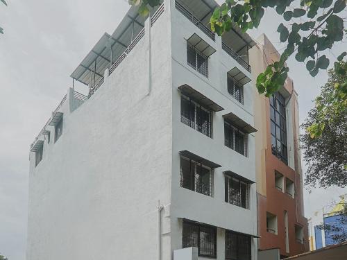 Super Hotel O River View Near Shaniwar Wada