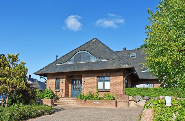 Super vacation apartment with fireplace at the harbor in Seedorf 09 - 09 large vacation home with