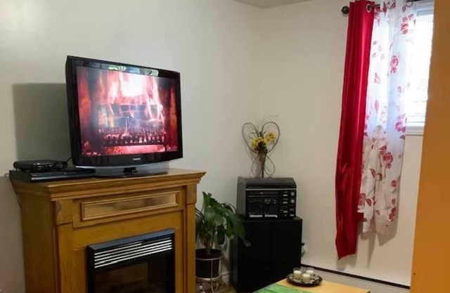 Superb accommodation in the center of Chez Aly commercial activity