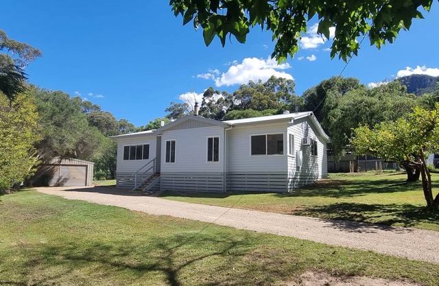 Superb Fairywren Place