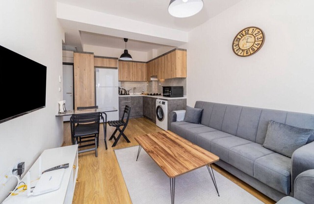 Superb Flat with Shared Pool in Kepez