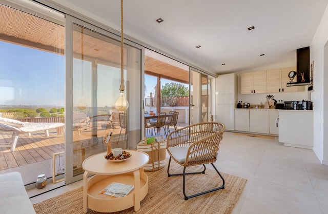 Superb townhouse house on the island of Armona