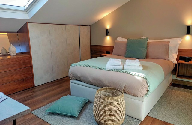 Superior Deluxe Studio