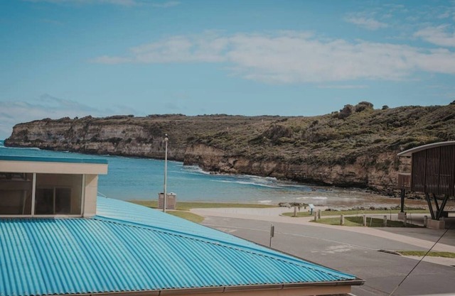 Surf break at Bayview villas SEA VIEW