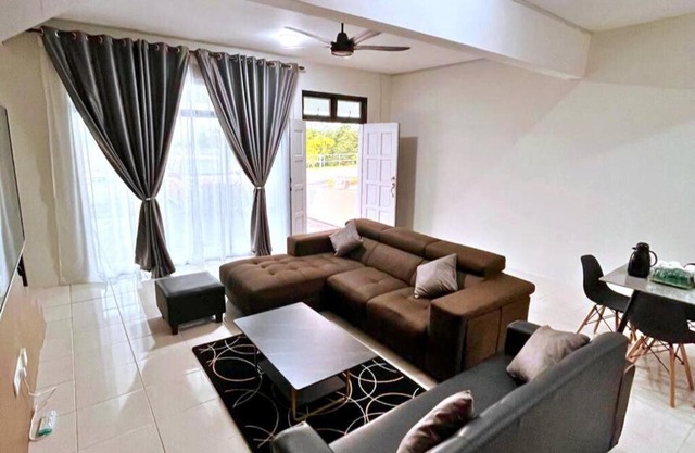 Suria Villa @ 5 mins A'famosa Resort