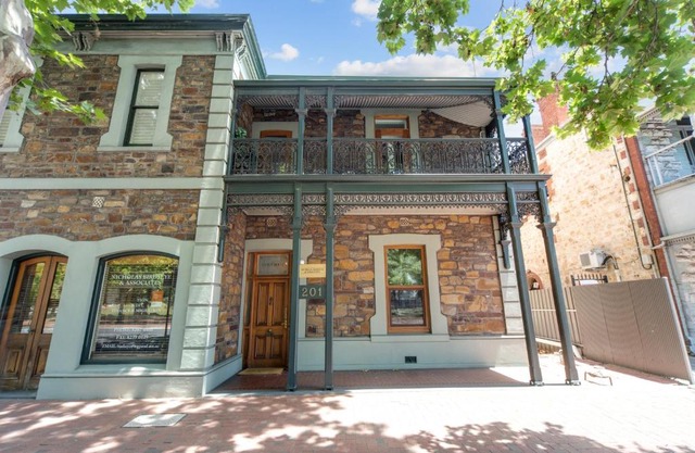 Swainson on O'Connell