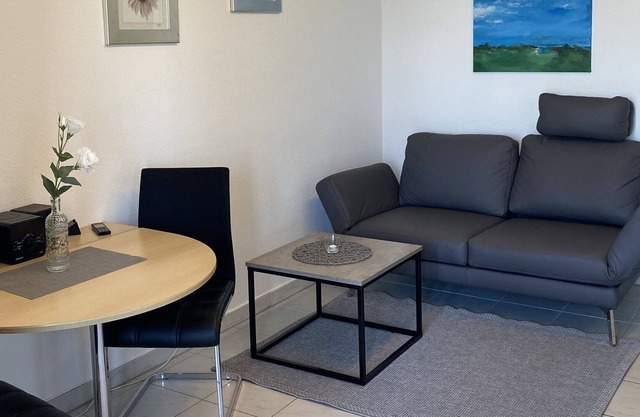 Sweet, small holiday apartment with a view of the island of Neuwerk, including a beach chair