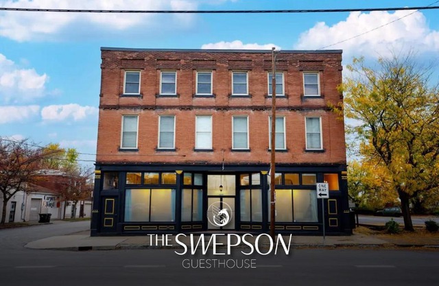 Swepson Guesthouse KING Sleep42 15BR 10BA 22Beds