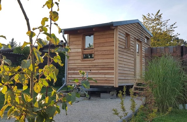 Swiss stone pine TinyHouse by the lake