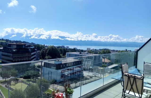 Swissart | Lake View