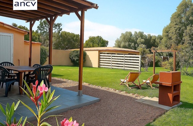T3 villa les oliviers with garden, air conditioning, wifi and barbecue