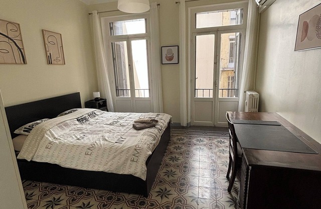T4 Air-conditioned 3 Bedrooms Proximité Castellane Immeuble Art Déco / 6 persons