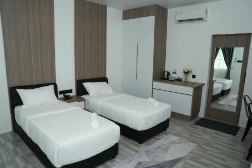 Taman Bandukan Riverside Resort