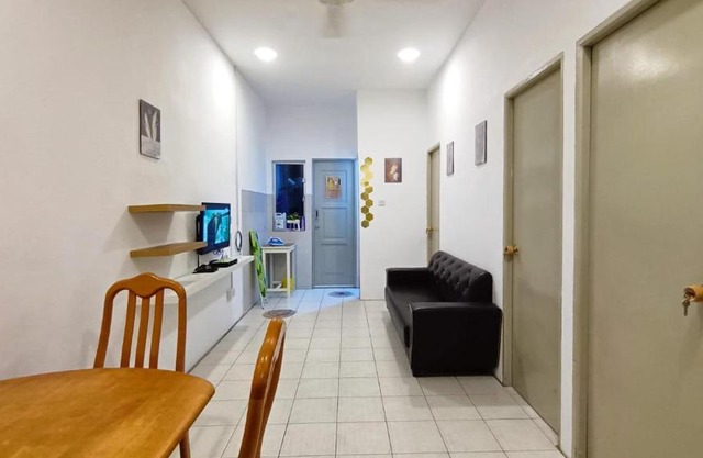 Taman Tunku Miri Budget Homestay