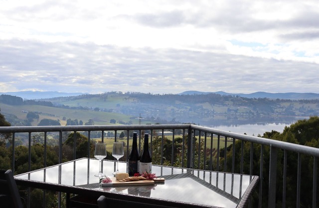 Tamar Ridge Winery Apartment #8