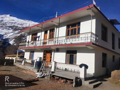 Tanzin brothers homestay